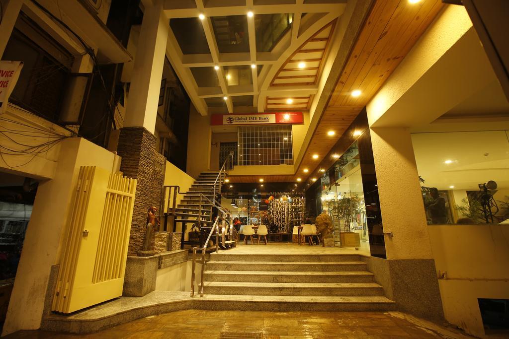 Hotel Arts Катманду Экстерьер фото