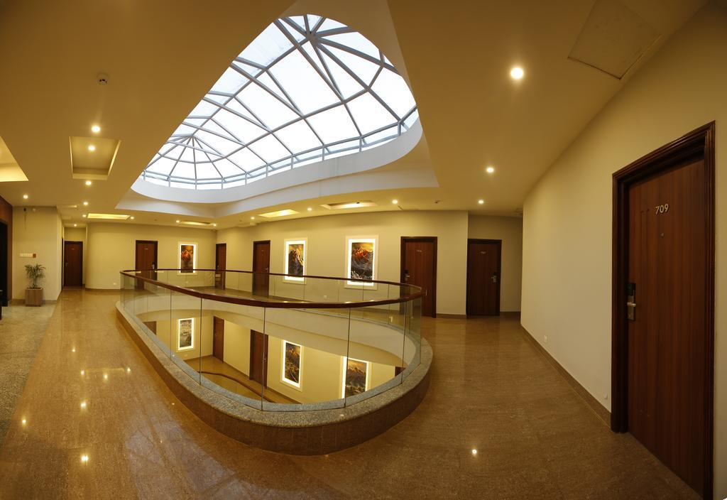 Hotel Arts Катманду Экстерьер фото