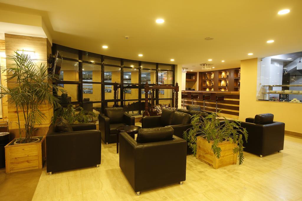 Hotel Arts Катманду Экстерьер фото