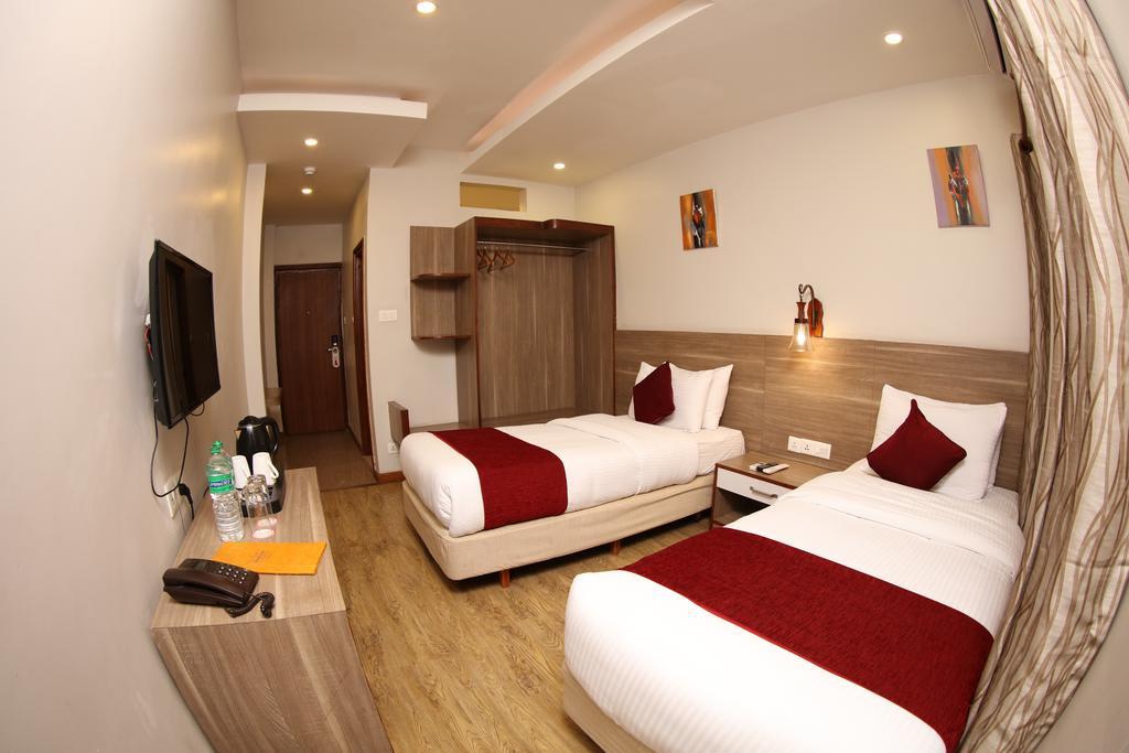 Hotel Arts Катманду Экстерьер фото
